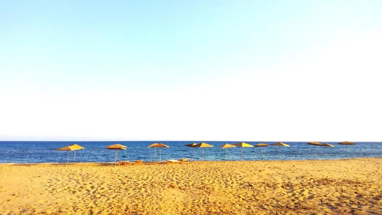 Yellow-House 100 Meters From The Sandy Beach Avola 0*,  Italy